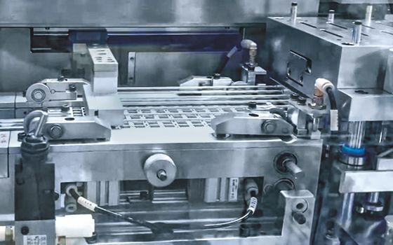 Equipamento semicônico de resfriamento por água Dispositivo de corte e moldagem de semicondutores